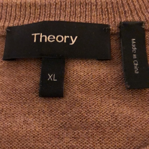 Theory oversized crew neck sweater, camel color, size XL - Picture 2 of 5